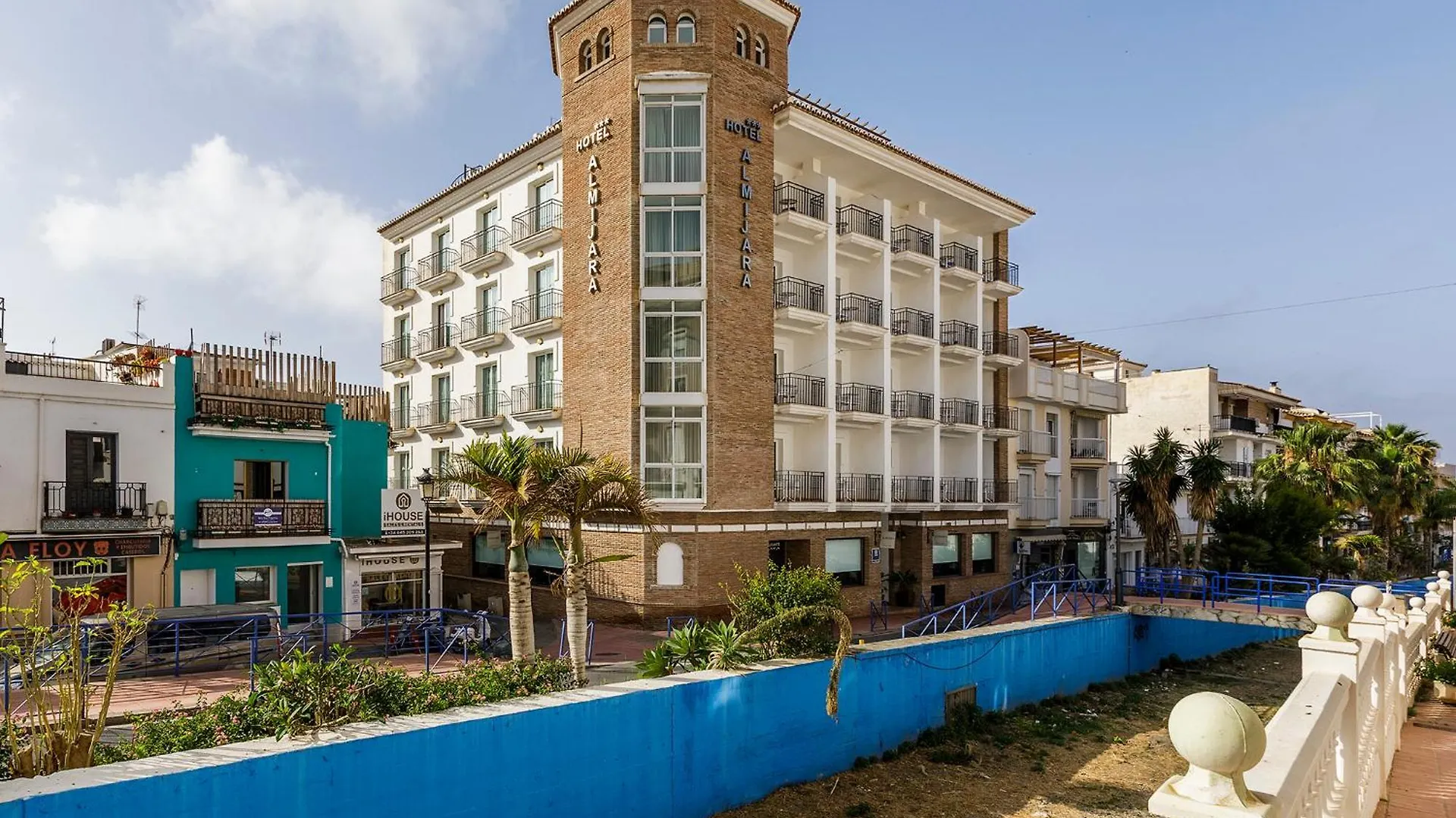 Hotel Almijara - Mares La Herradura